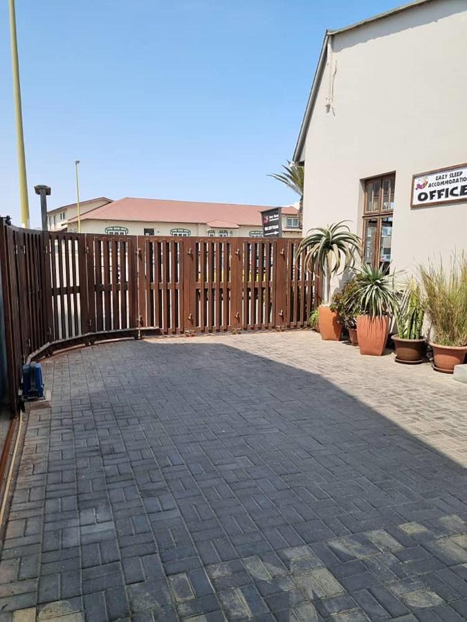 Eazy Sleep Accommodation Swakopmund Esterno foto